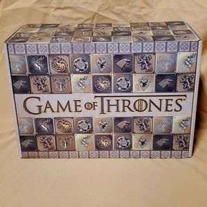 GAME of THRONES COLLECTORS BOX SET.